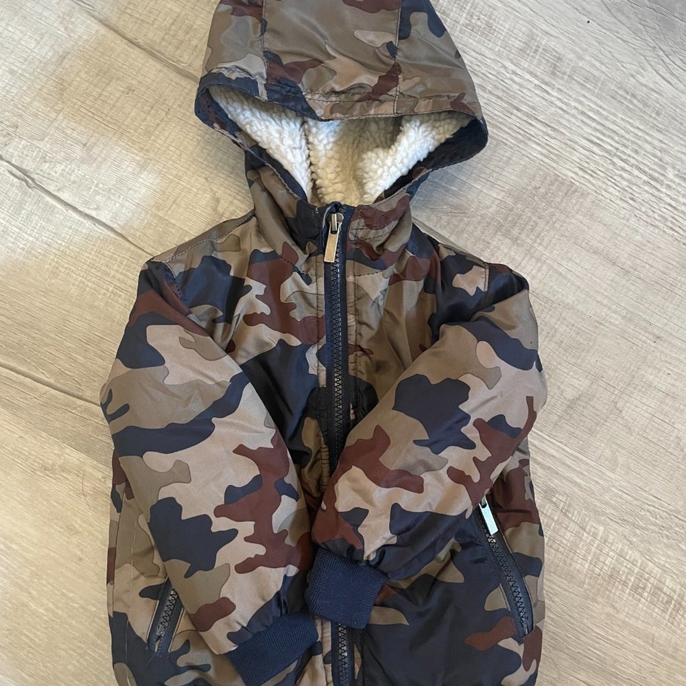 North Zone Boys Camo Green Navy Brown Faux Sherpa Lined Hooded Jacket SZ 6